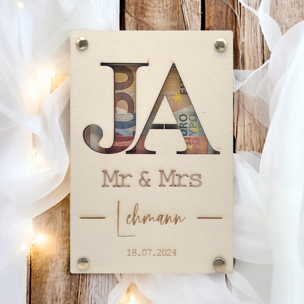 Geldgeschenk Hochzeit aus Holz | Personalisiertes Hochzeitsgeschenk mit Namen & Datum | Geschenk für Richtfest Reisekasse Hausbau Umzug