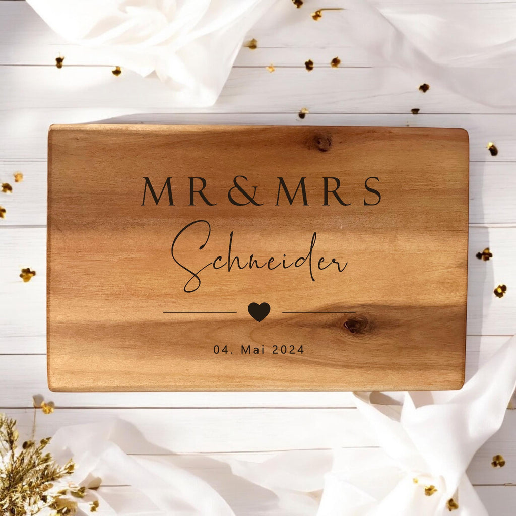 Hochzeitsgeschenk Geldgeschenk Hochzeit Schneidebrett personalisiert Geld Richtfest Geschenk Name Brautpaar Geschenk Mr&Mrs Geschenk Holz