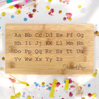 Schulkind 2026 ABC Schulkind Geschenk Schneidebrett personalisiert Name Schulanfang Einschulung Frühstücksbrett Zahlen 1x1 1+1