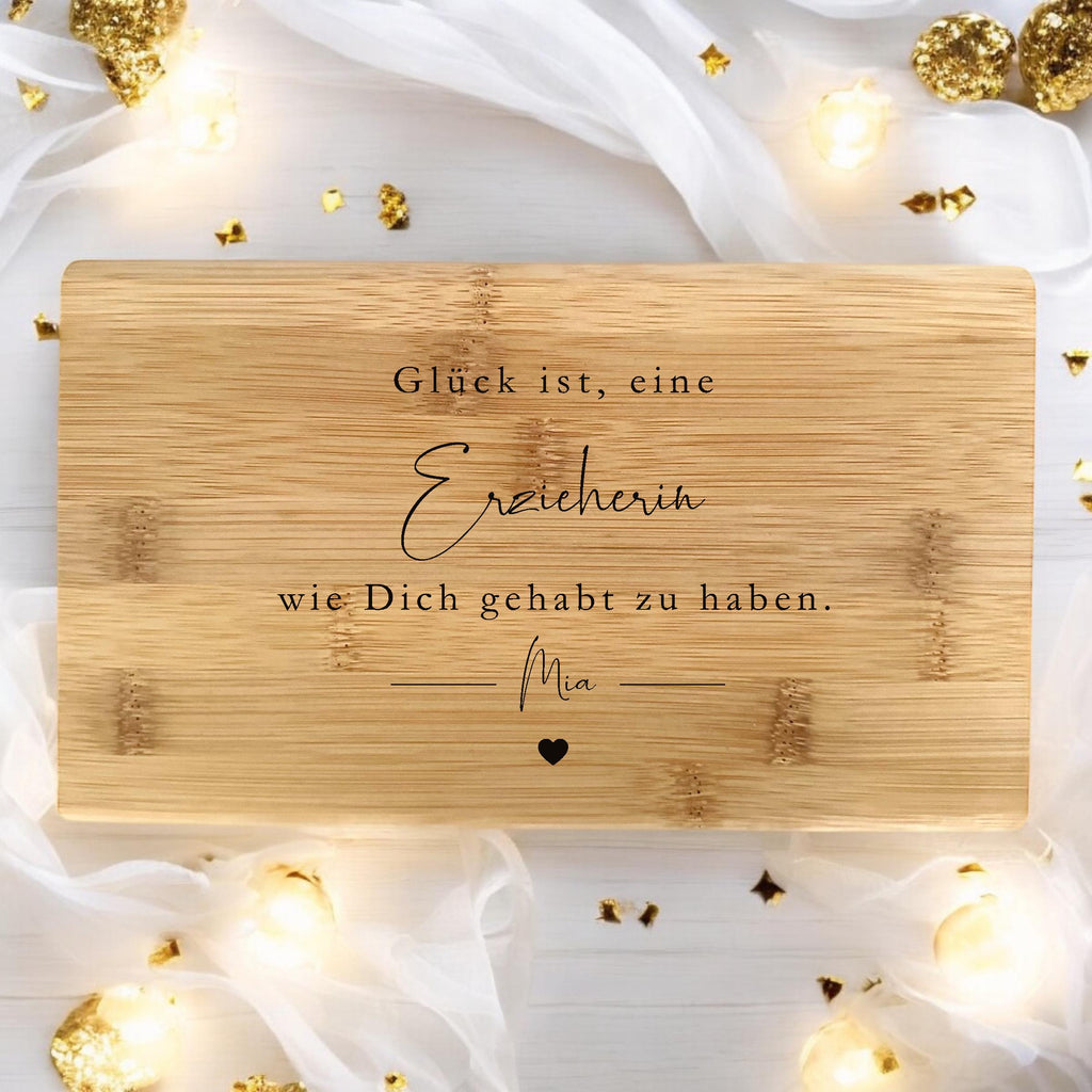 Abschiedsgeschenk Tagesmutter Erzieherin Schneidebrett Name Tageskind Personalisiert Name  Geschenk Abschied Dankeschön Erzieherin mit Herz
