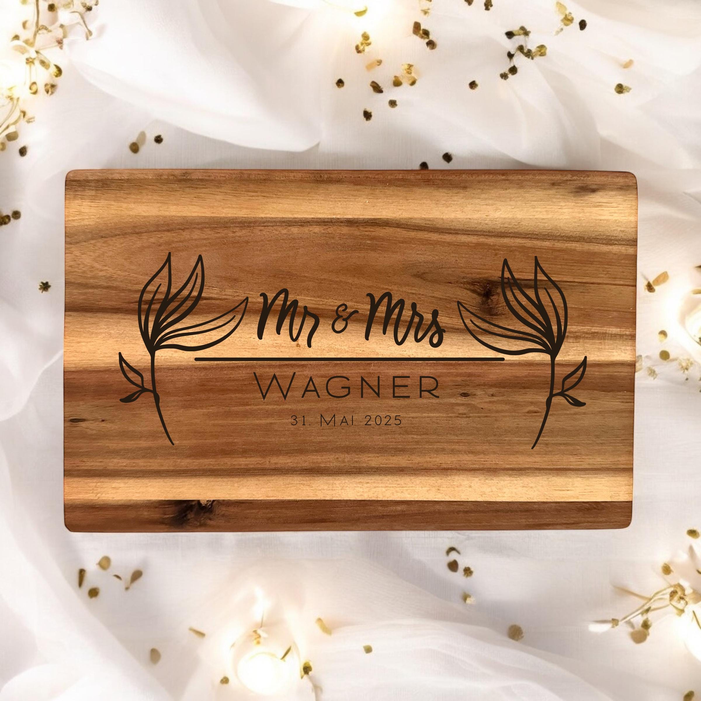 Hochzeitsgeschenk Geldgeschenk Hochzeit Schneidebrett personalisiert Geld Richtfest Geschenk Name Brautpaar Geschenk Mr&Mrs Geschenk Holz