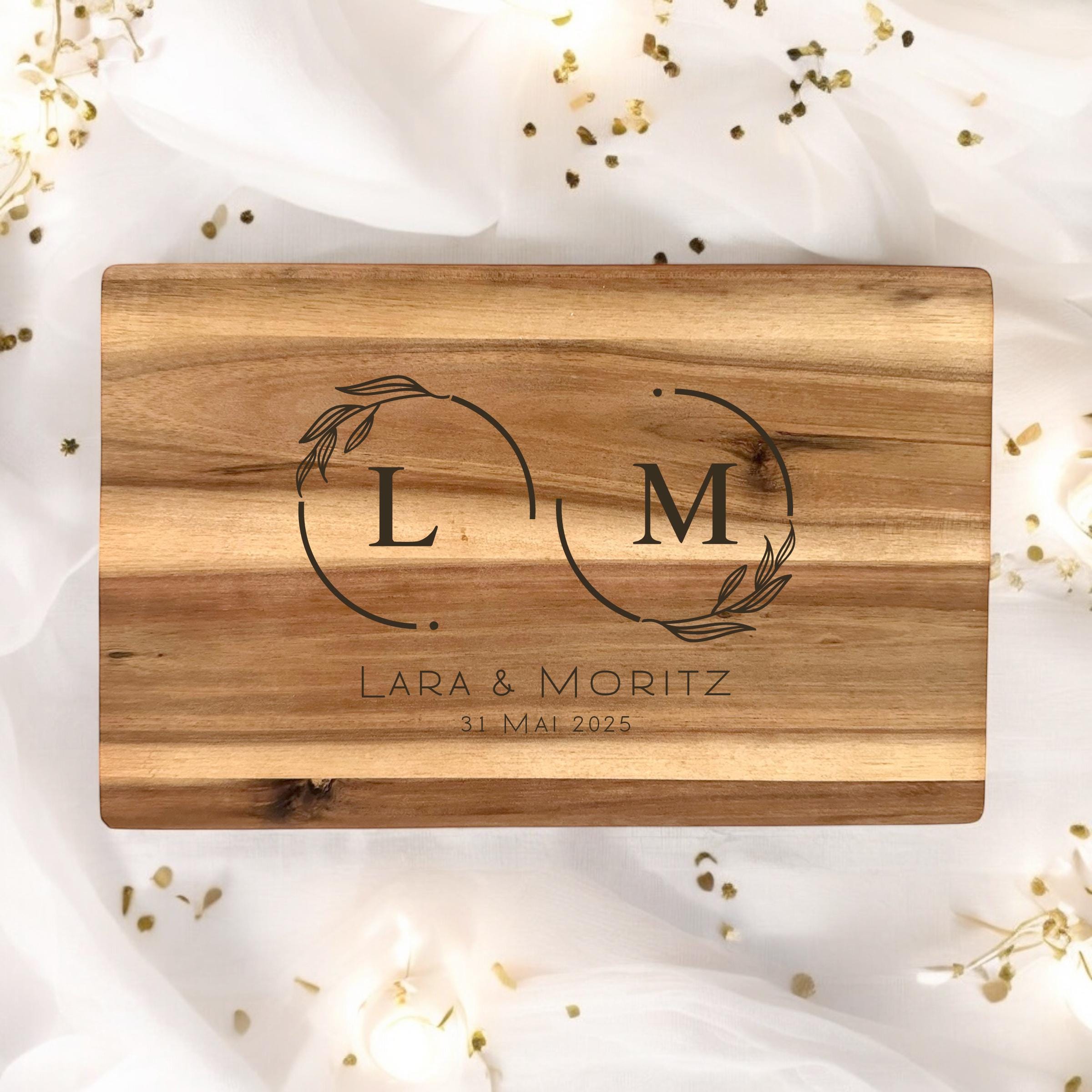 Hochzeitsgeschenk Geldgeschenk Hochzeit Schneidebrett personalisiert Geld Richtfest Geschenk Name Brautpaar Geschenk Mr&Mrs Geschenk Holz